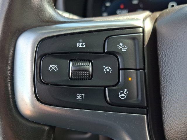 Used 2022 Chevrolet Suburban LT w/ Luxury Package AWD/4WD image 23