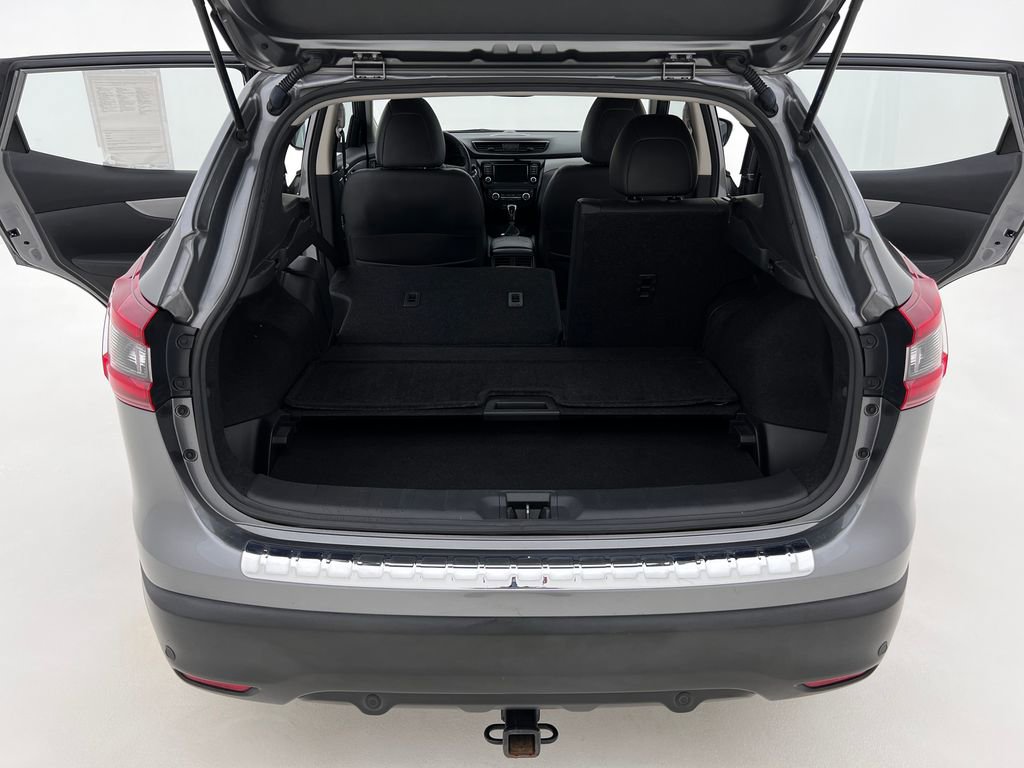 Used 2020 Nissan Rogue Sport SL w/ Premium Package image 23