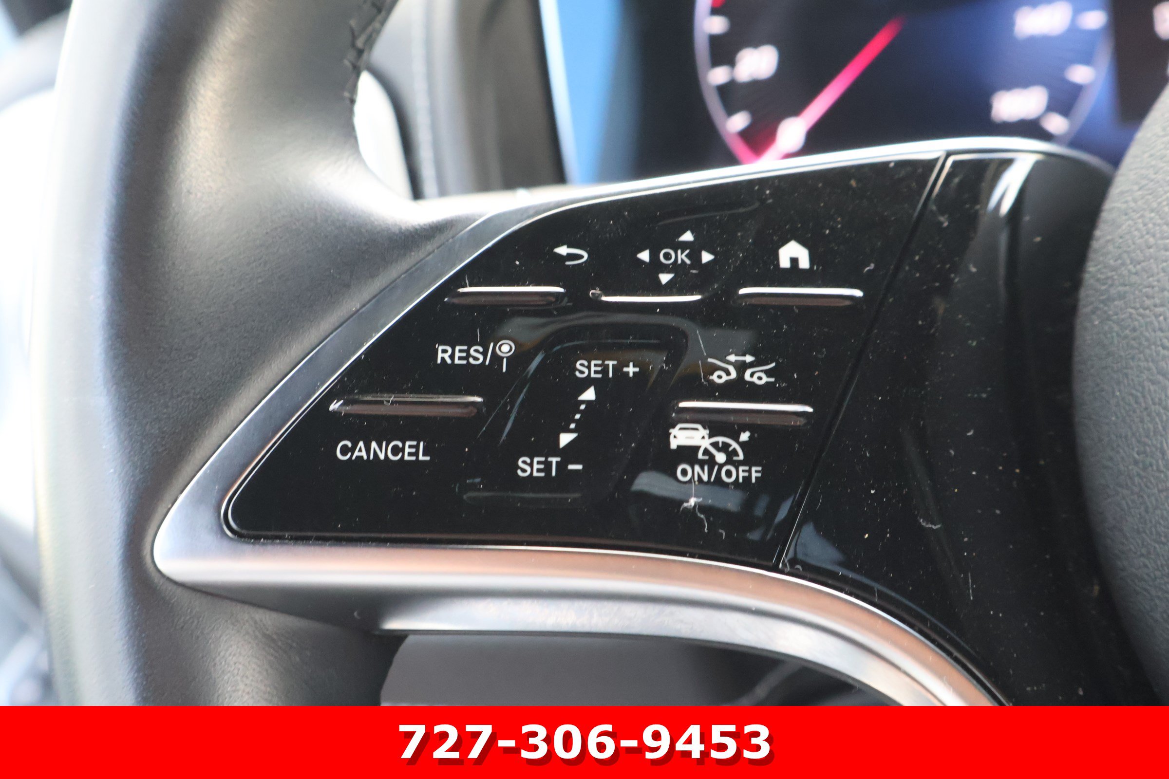 Used 2025 Mercedes-Benz G 550 image 27