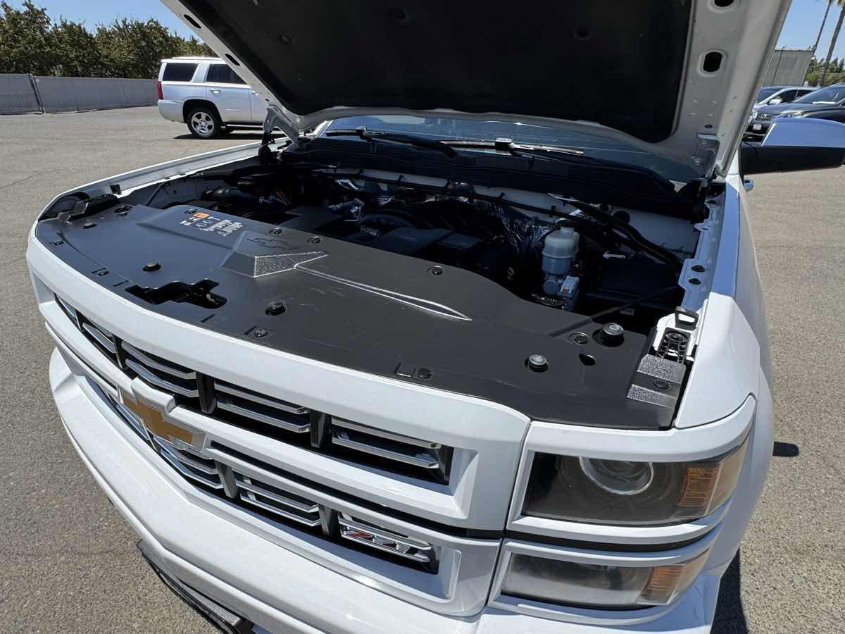 Used 2015 Chevrolet Silverado 1500 LT w/ Custom Sport Edition image 42