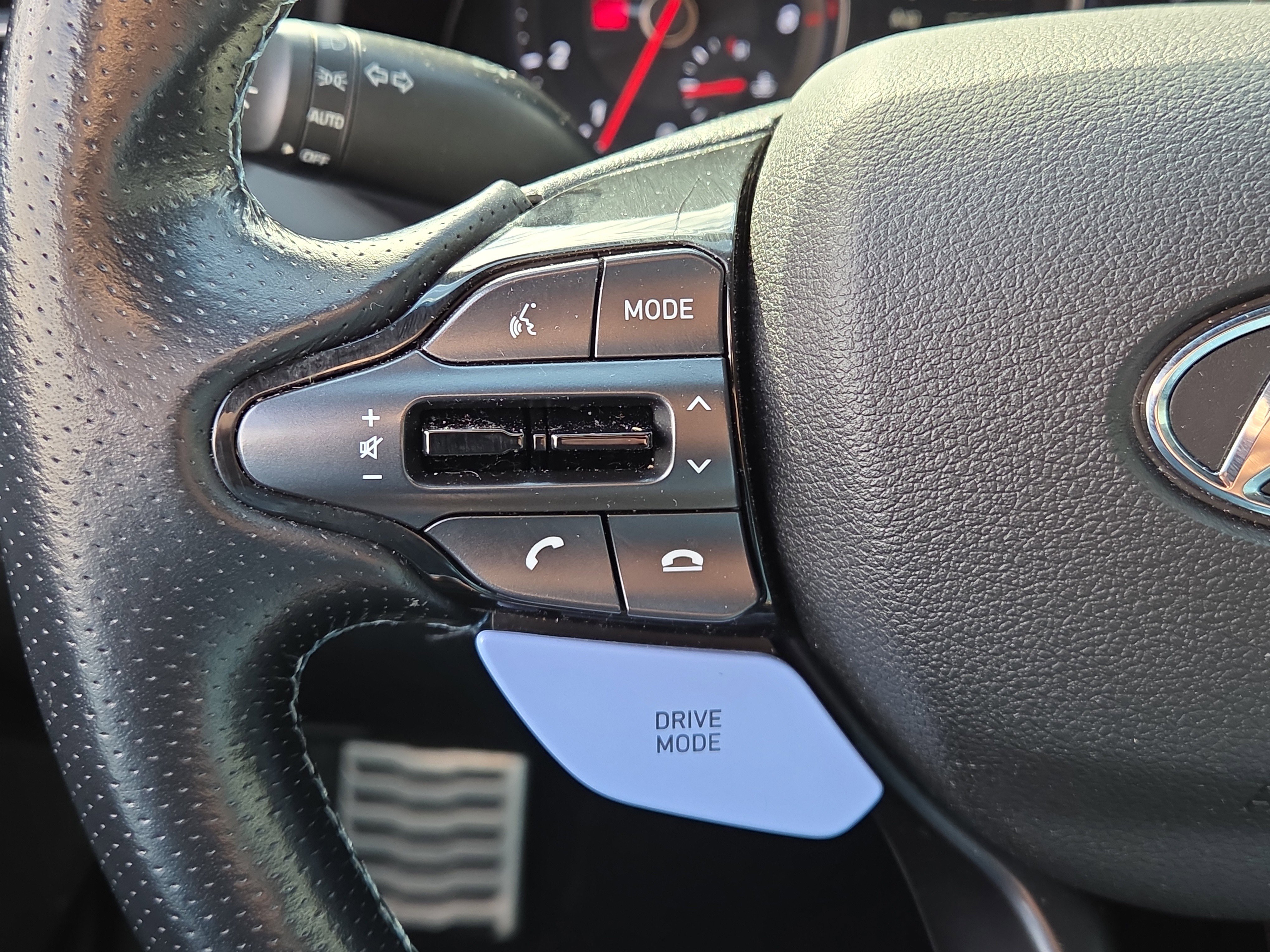 Used 2021 Hyundai Veloster N image 19