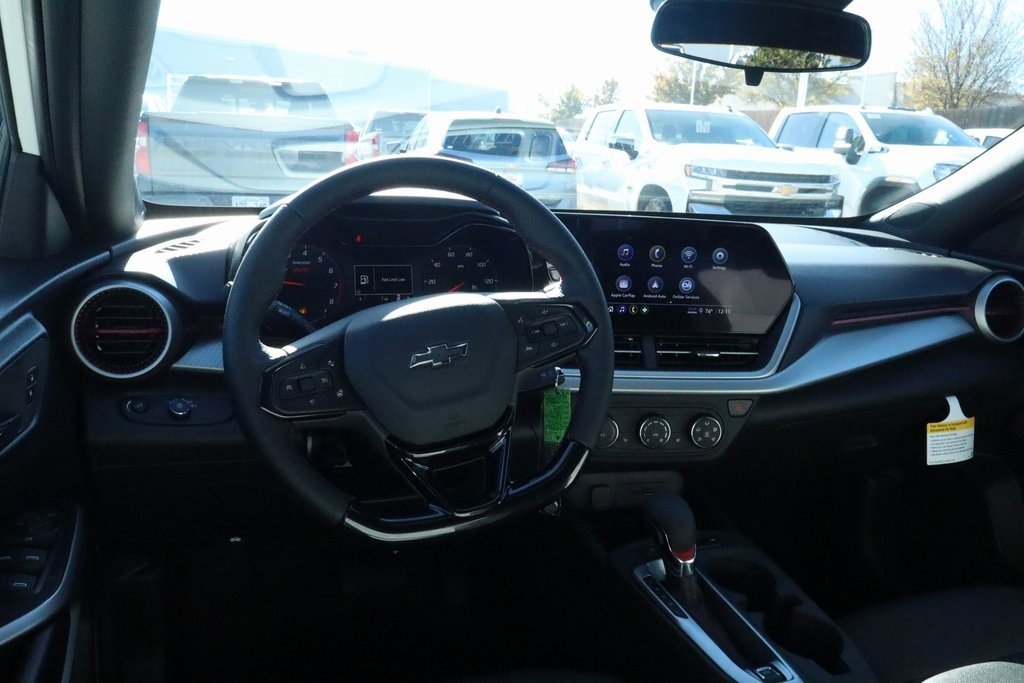 New 2026 Chevrolet Trax RS w/ Driver Confidence Package image 2