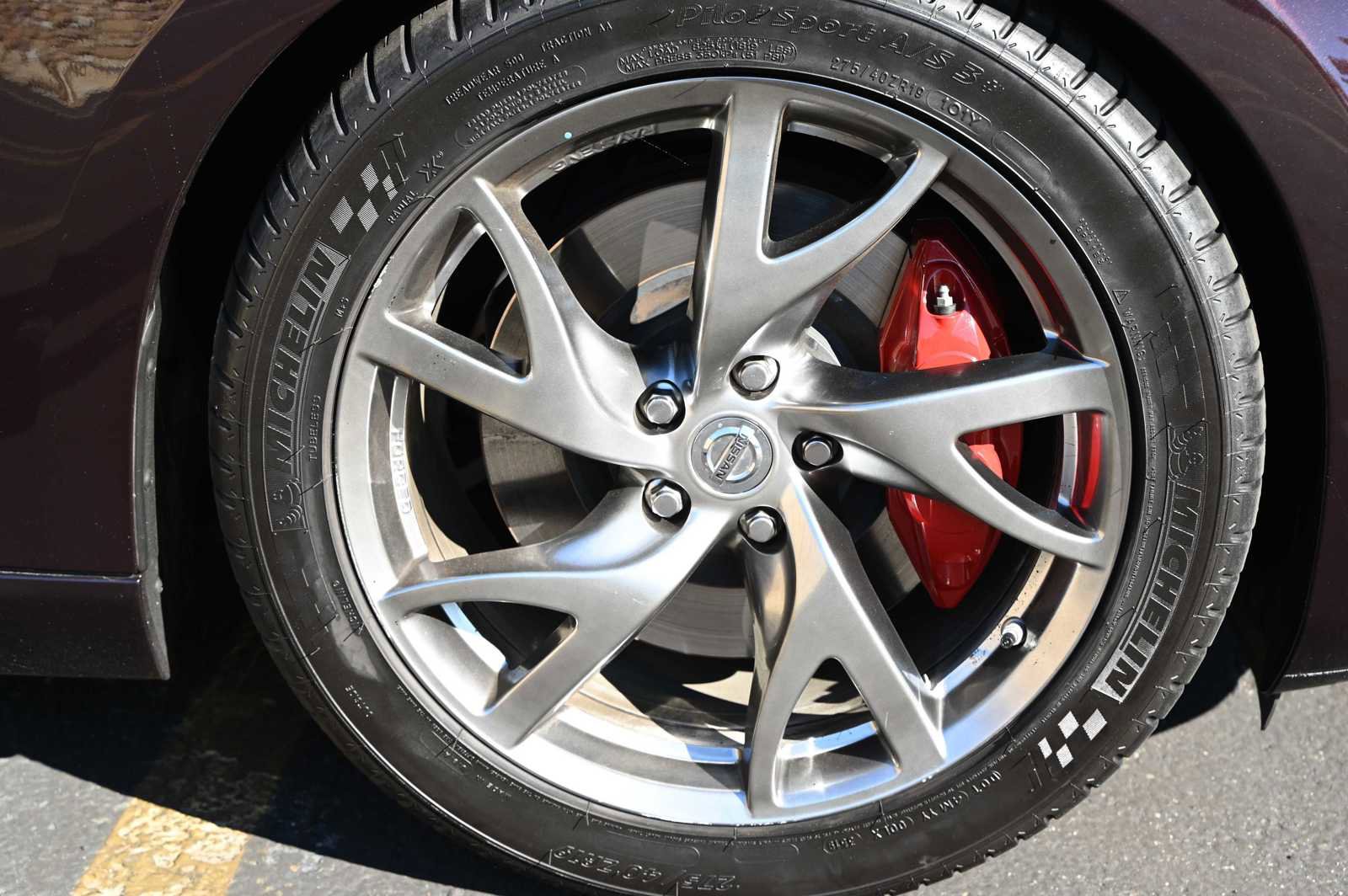 Used 2014 Nissan 370Z Touring w/ Sport Package image 16