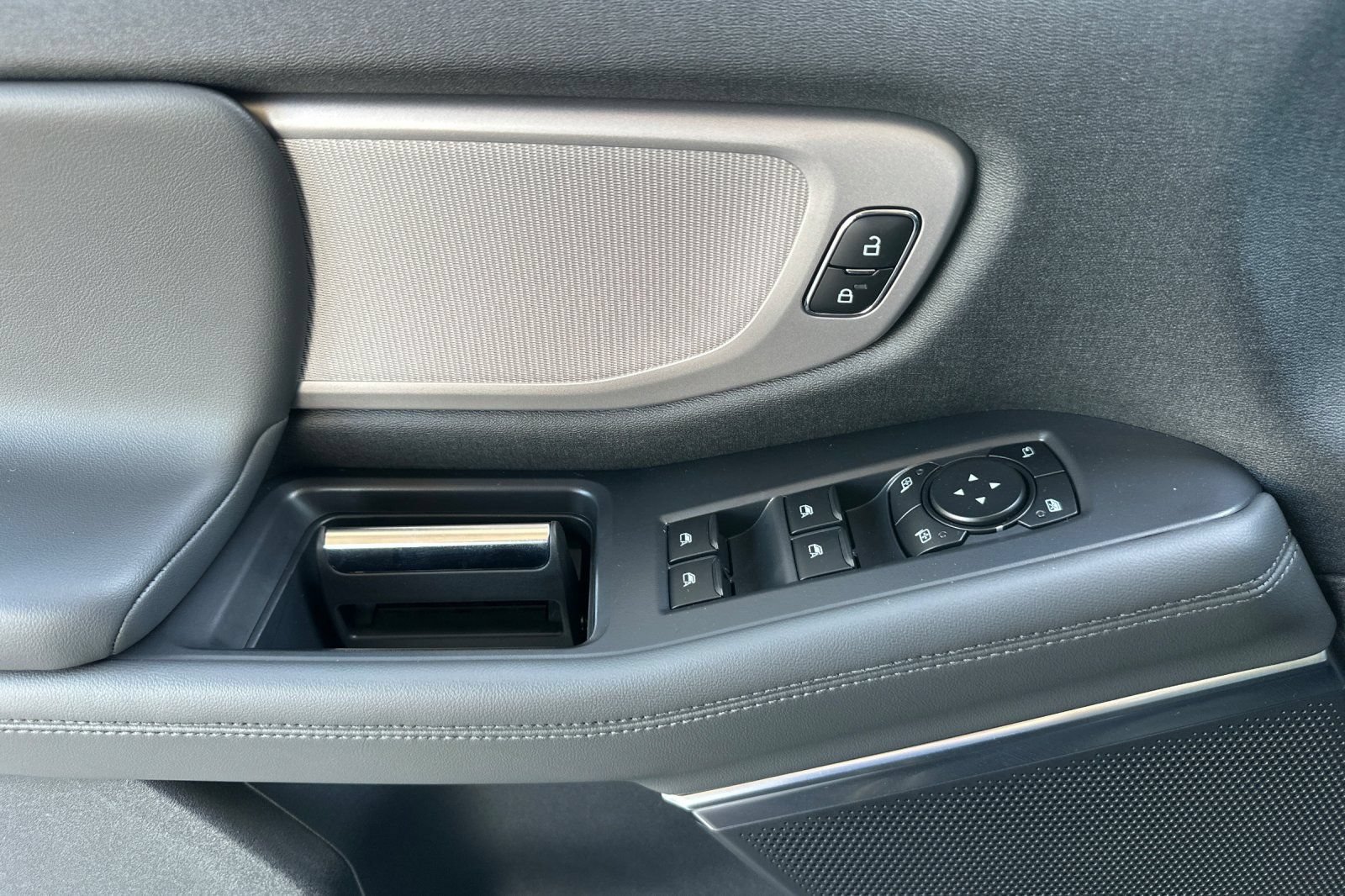 New 2027 Ford Expedition Active RWD image 11