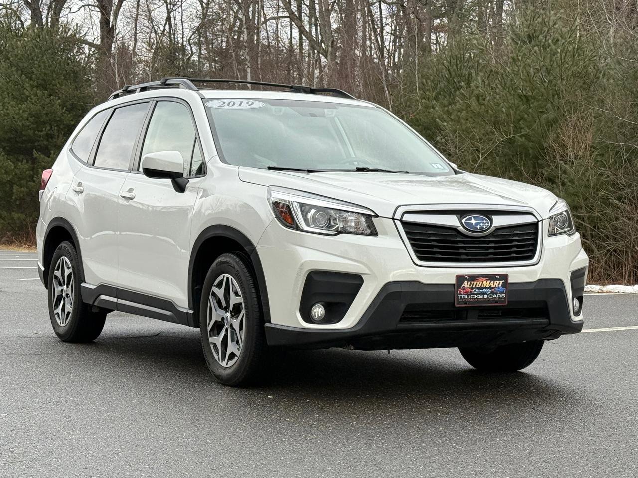 Used 2019 Subaru Forester Premium AWD/4WD image 6