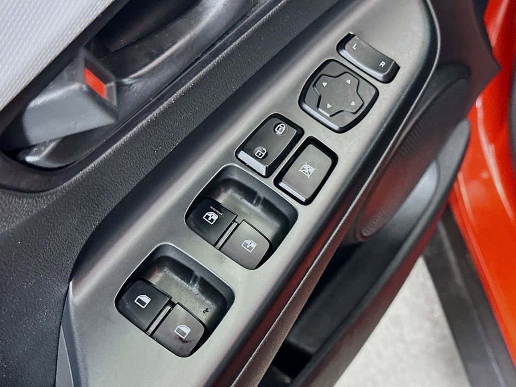 Used 2020 Hyundai Kona SEL image 19