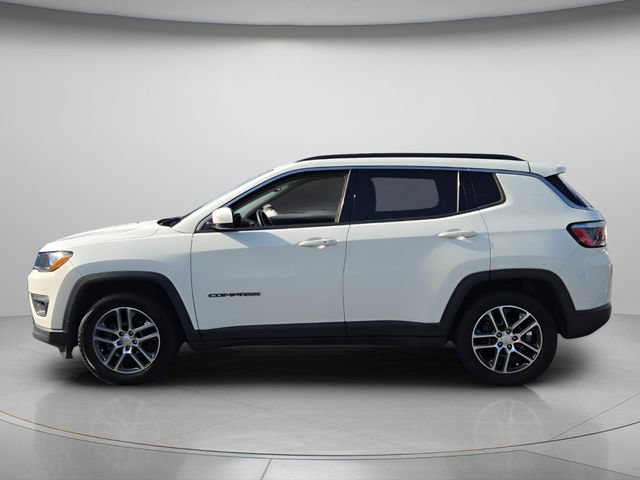 Used 2020 Jeep Compass Latitude FWD image 3