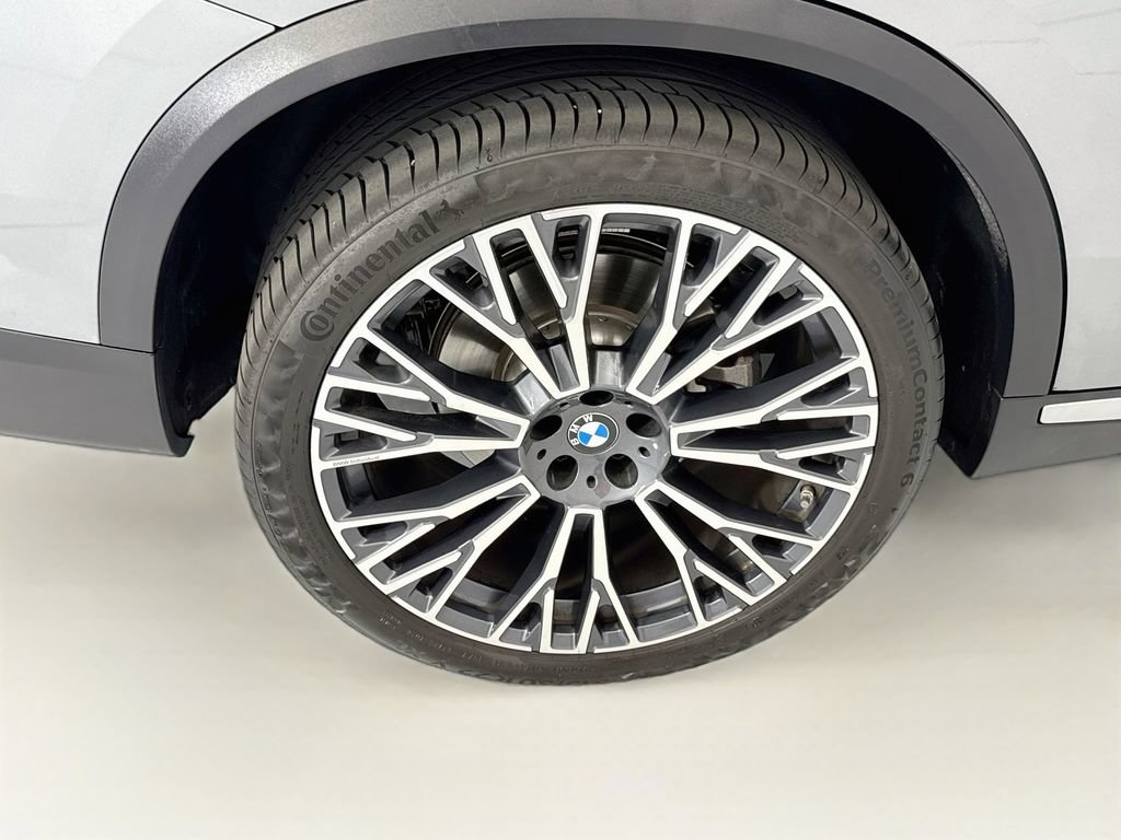 Certified 2026 BMW X5 xDrive40i AWD/4WD image 32