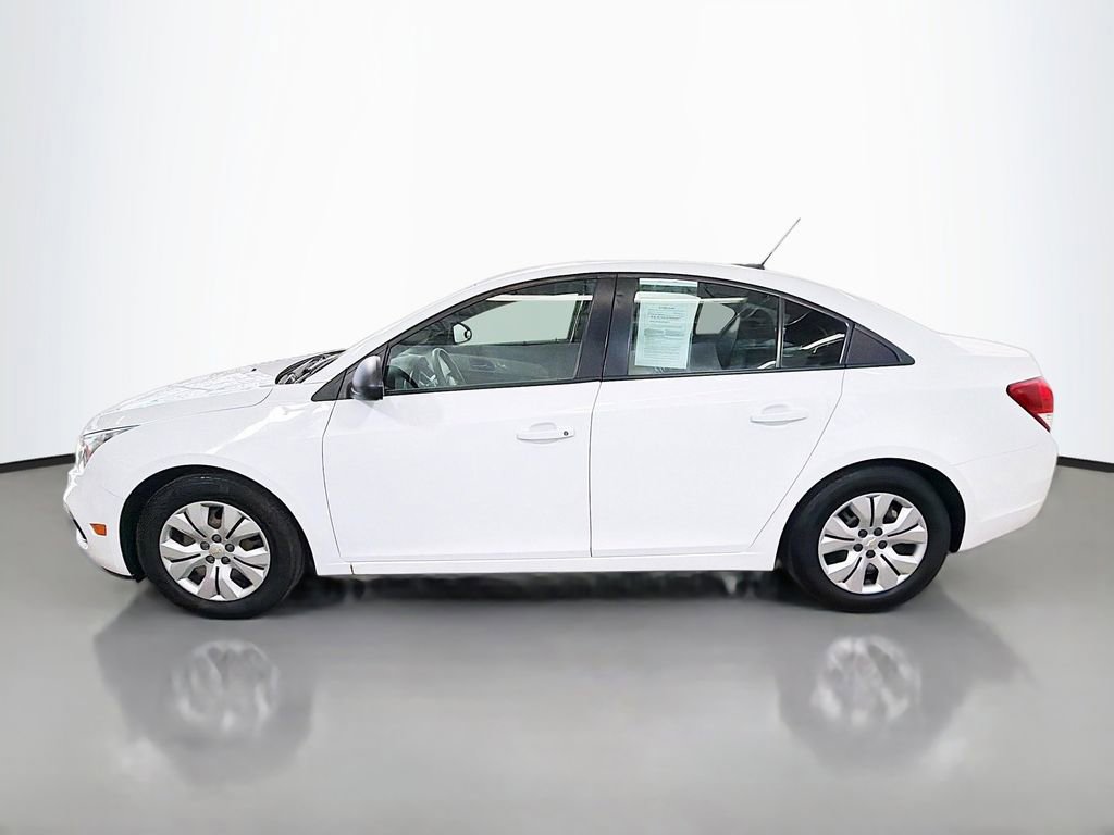 Used 2016 Chevrolet Cruze LS FWD image 6