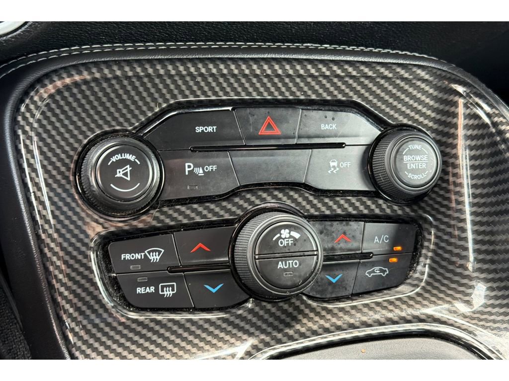 Used 2016 Dodge Challenger SXT w/ Blacktop Package RWD image 21
