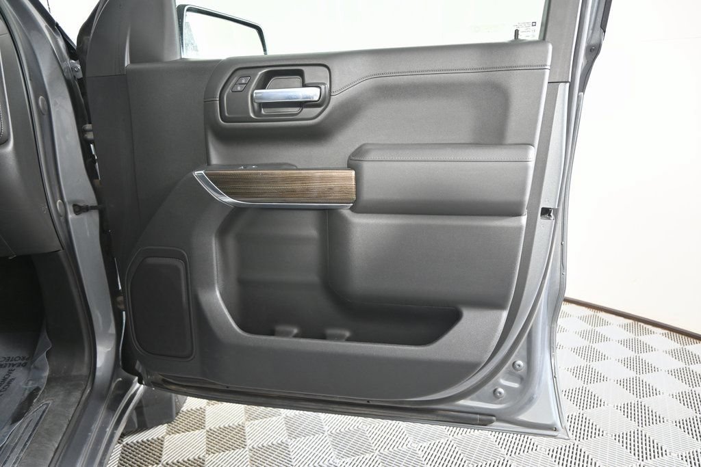 Used 2022 Chevrolet Silverado 1500 LT w/ Bed Protection Package AWD/4WD image 13