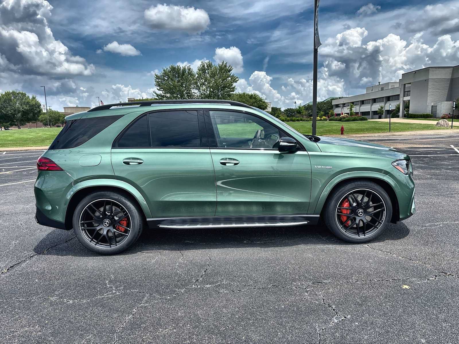 New 2026 Mercedes-Benz GLE 63 AMG S image 10