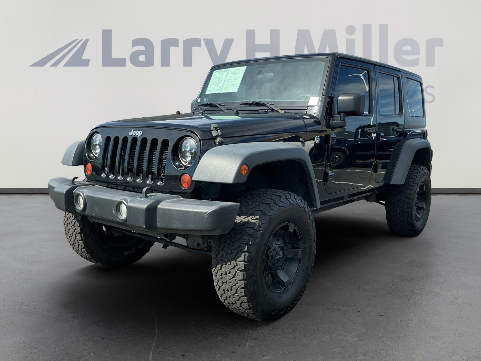 Used 2013 Jeep Wrangler Unlimited Sport w/ Max Tow Pkg