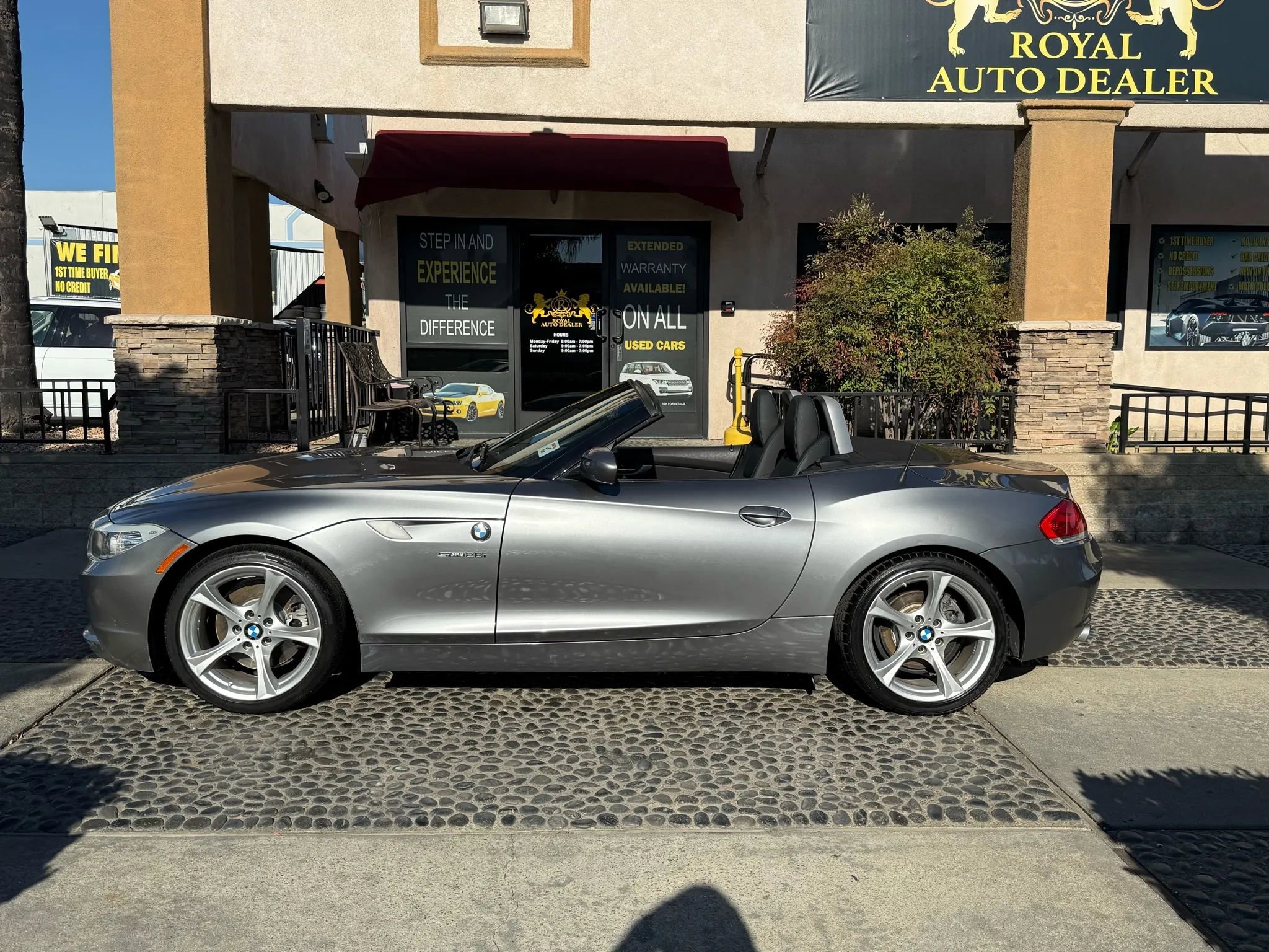 Used 2013 BMW Z4 sDrive28i w/ Sport Pkg image 24