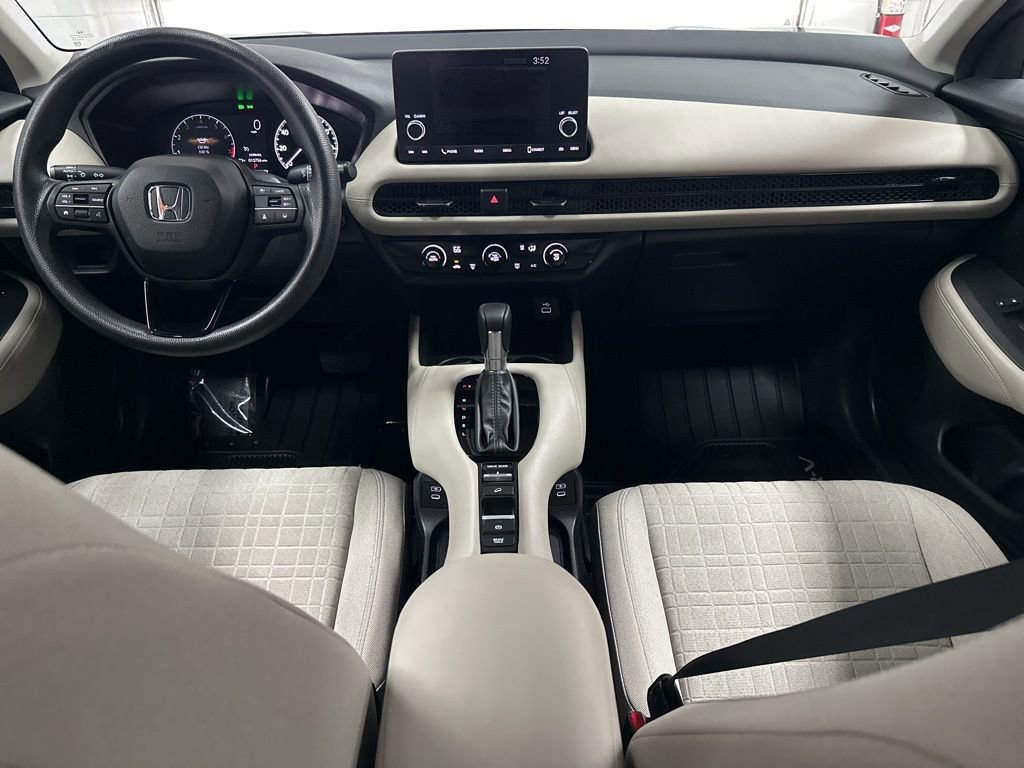 Used 2024 Honda HR-V LX image 23
