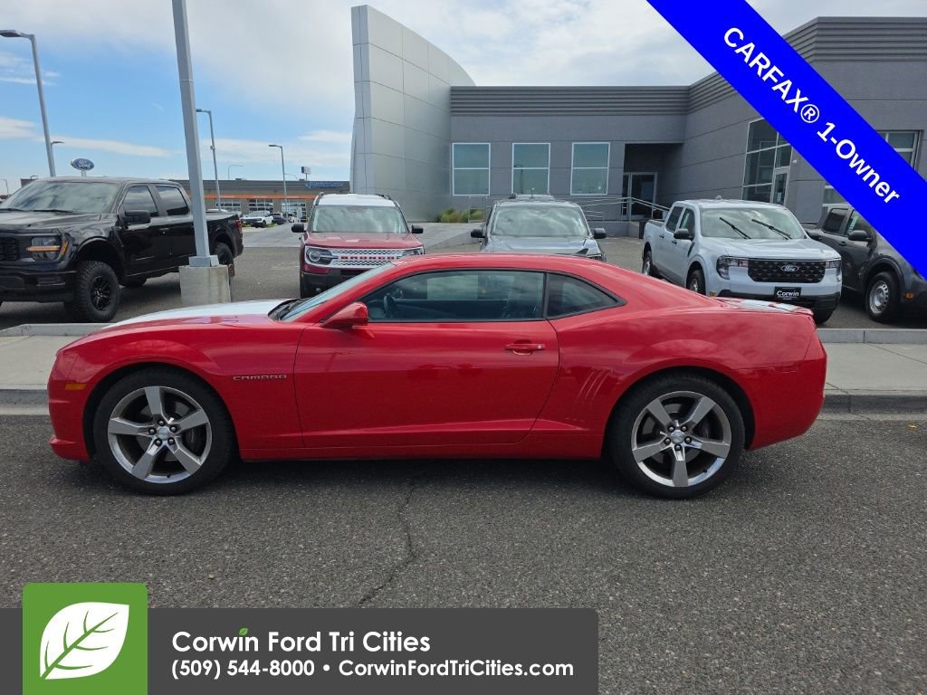 Used 2010 Chevrolet Camaro SS w/ RS Package RWD image 7