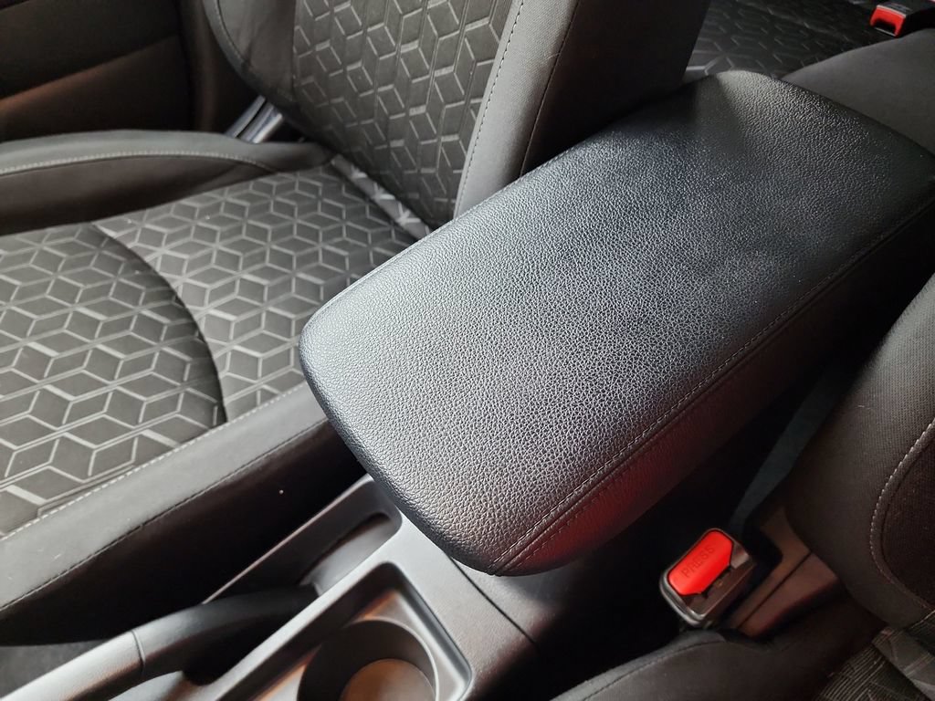 Used 2025 Mitsubishi Outlander Sport ES AWD/4WD image 31