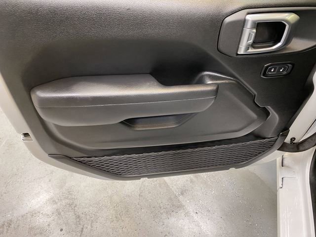 Used 2025 Jeep Wrangler Sport image 20