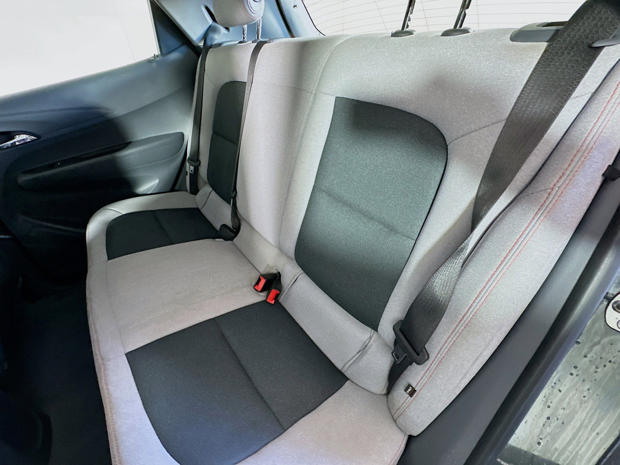 Used 2017 Chevrolet Bolt LT image 25