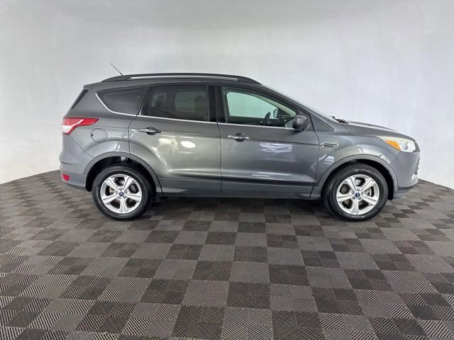 Used 2015 Ford Escape SE w/ Equipment Group 201A FWD image 5