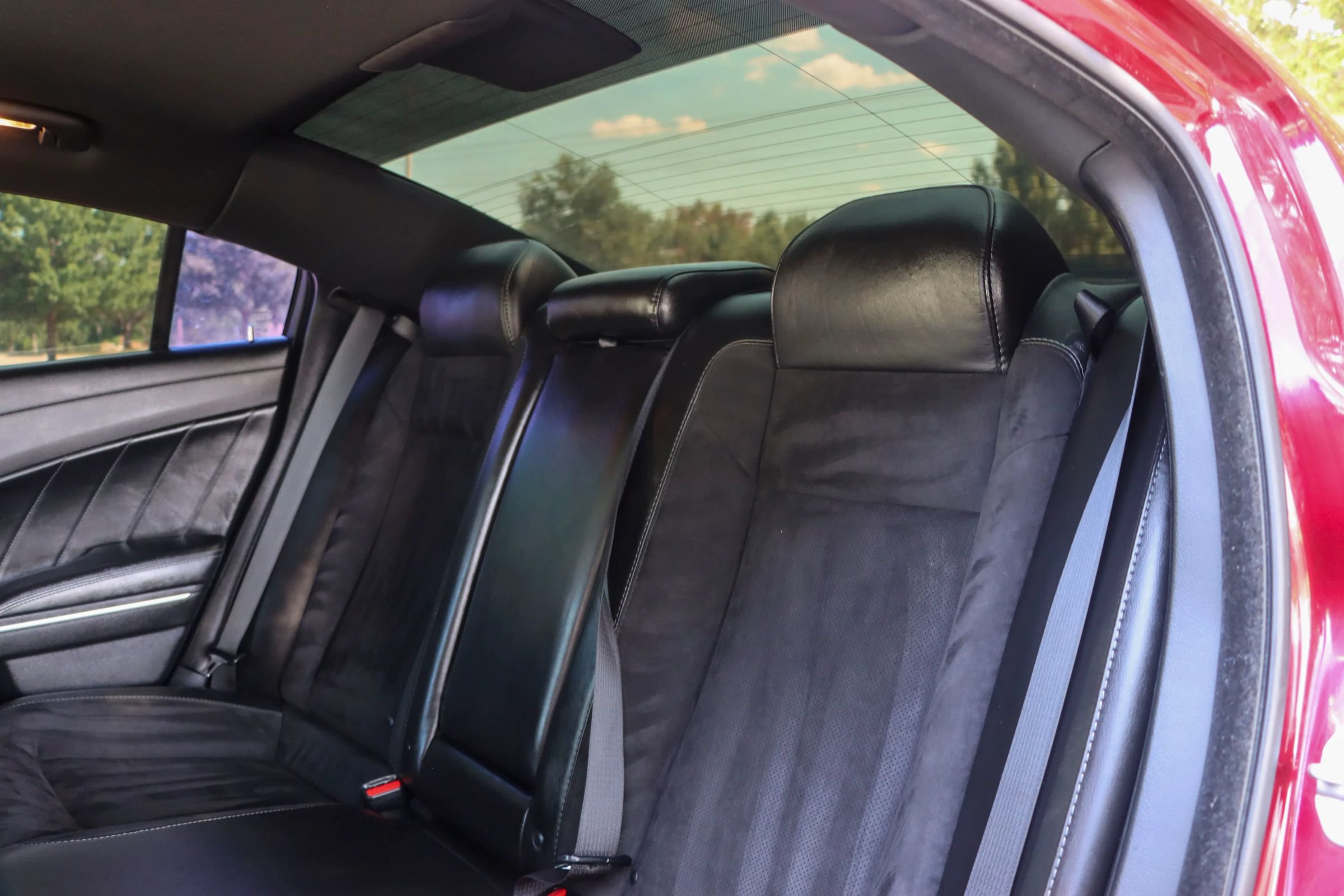 Used 2020 Dodge Charger Scat Pack w/ Dynamics Package RWD image 16