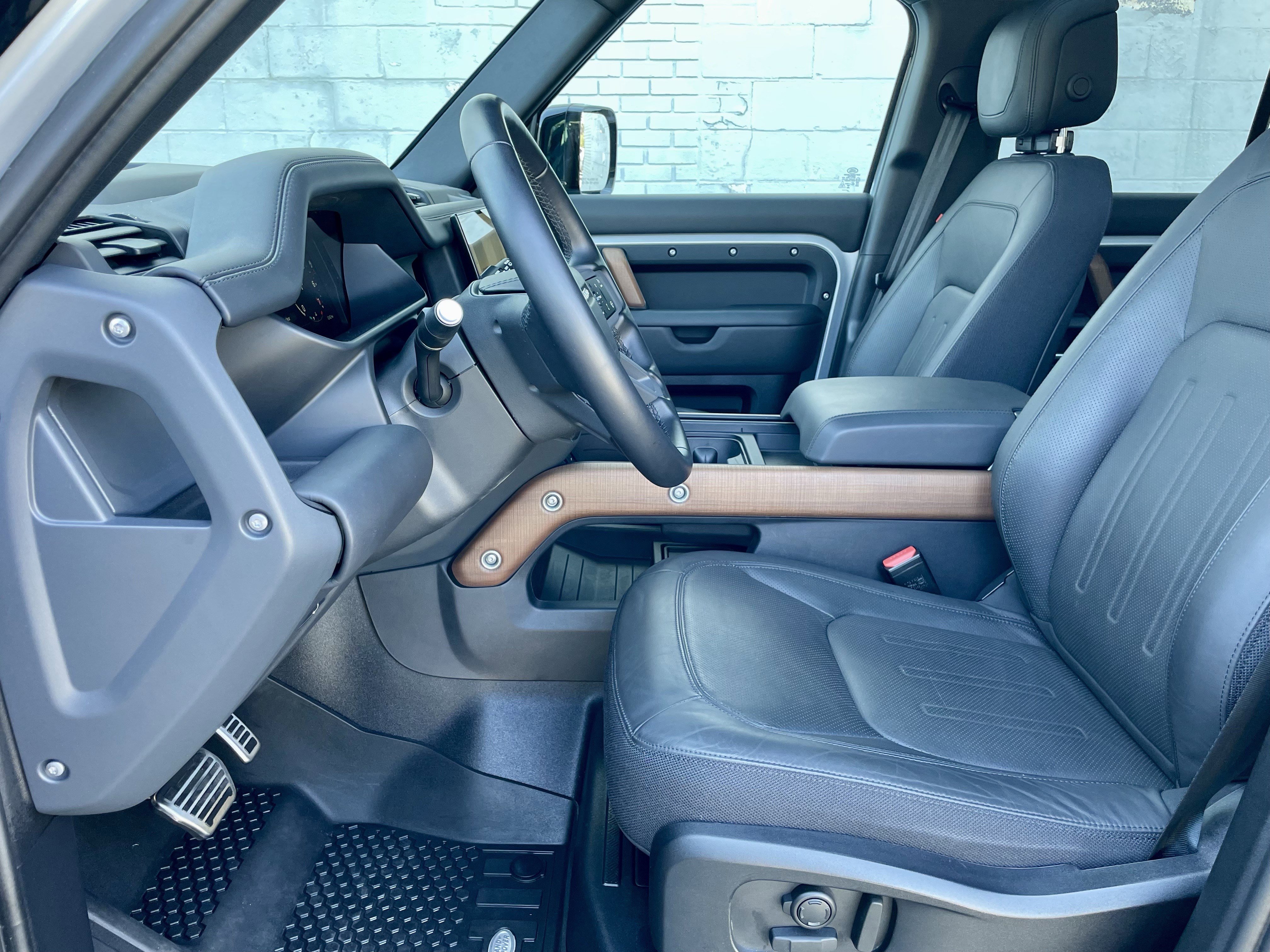 Certified 2024 Land Rover Defender 110 X image 14