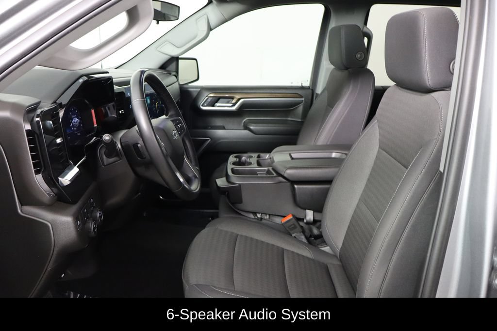 Used 2025 Chevrolet Silverado 1500 RST AWD/4WD image 14