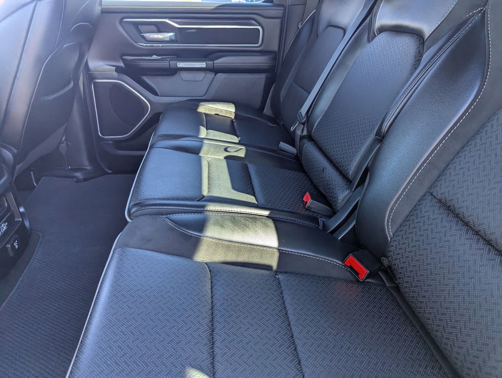 Used 2023 RAM 1500 Laramie image 16