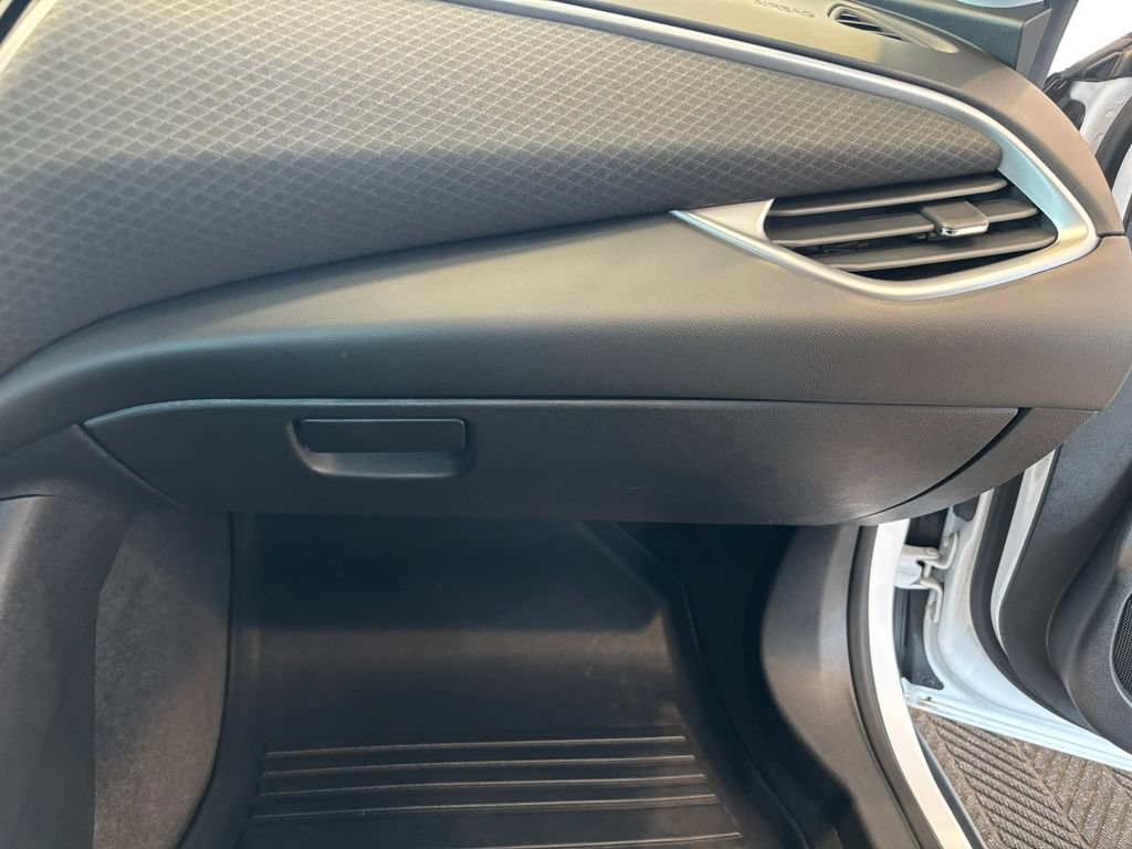 Used 2020 Chevrolet Malibu LS w/ Driver Confidence Package II FWD image 27
