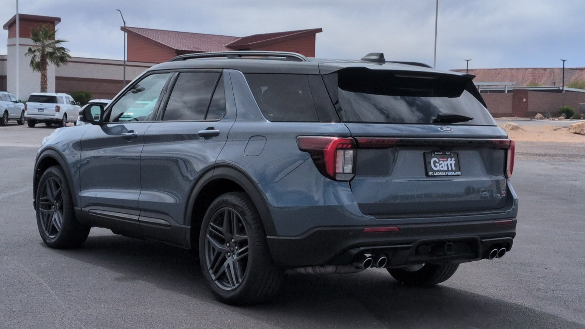 Used 2025 Ford Explorer ST RWD image 5