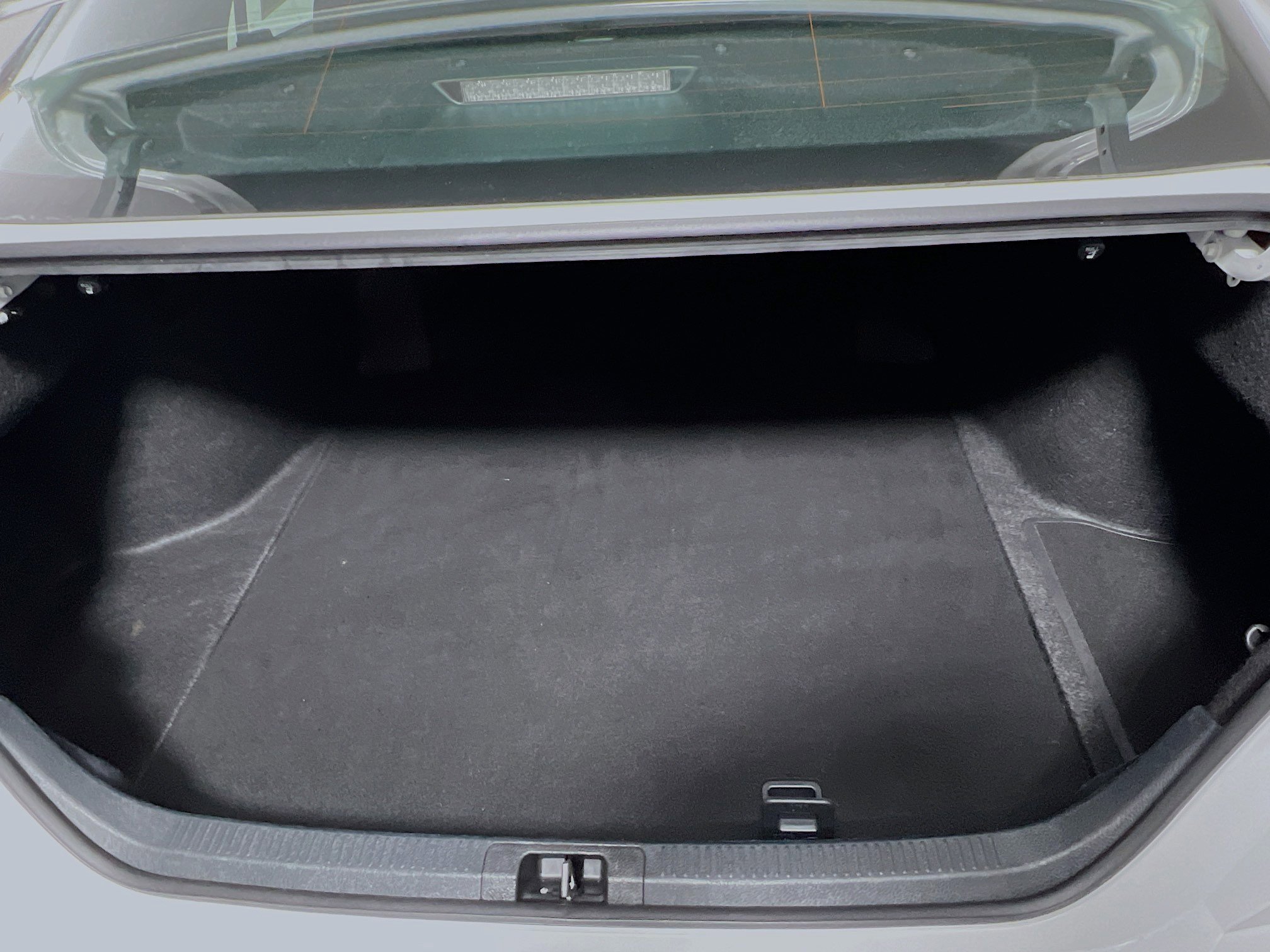 Used 2025 Toyota Camry LE FWD image 34