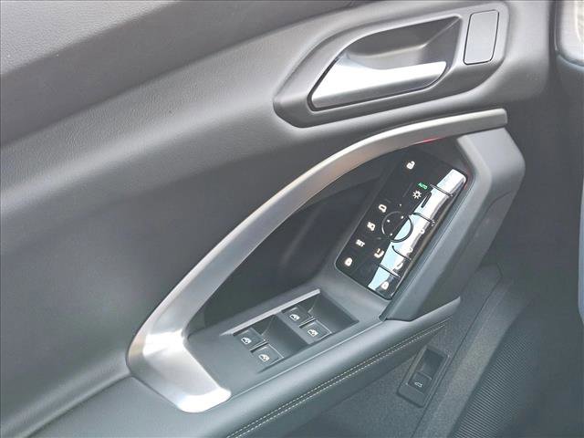 Certified 2025 Audi Q5 Premium w/ Convenience Package image 11