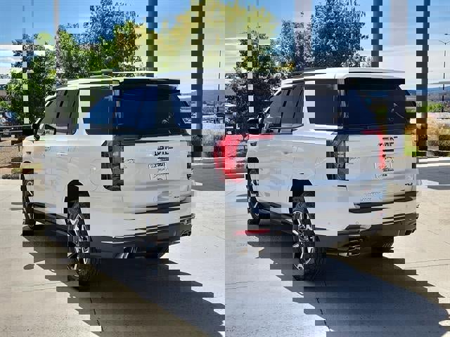 Used 2025 GMC Yukon AT4 Ultimate image 4