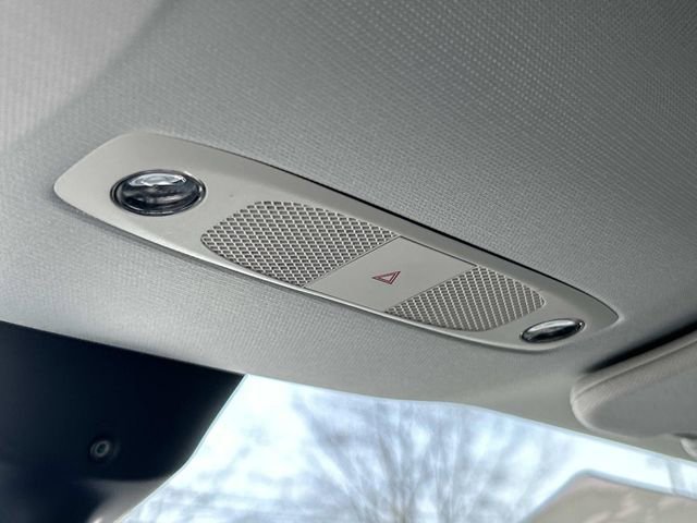 Used 2023 Tesla Model Y Long Range image 36