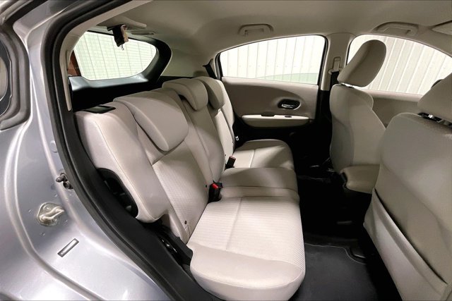 Used 2018 Honda HR-V LX image 27