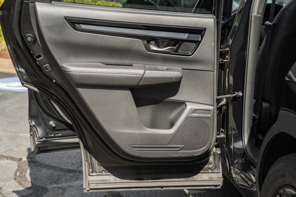 Used 2023 Honda CR-V Sport Touring image 39