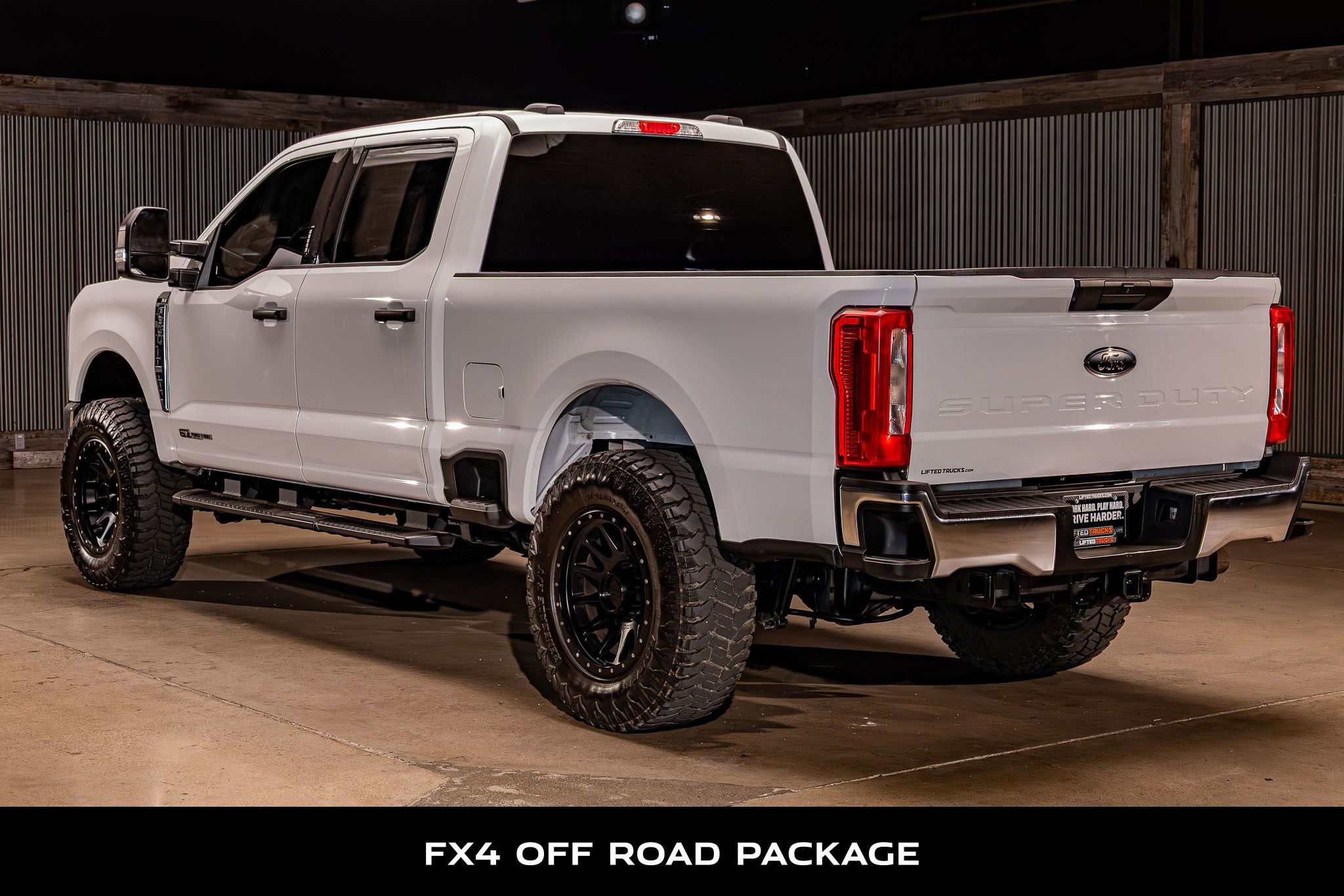 Used 2023 Ford F350 XLT image 6