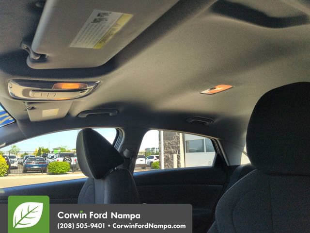 Used 2021 Hyundai Elantra SEL w/ Convenience Package FWD image 23