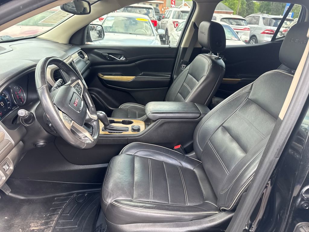 Used 2019 GMC Acadia Denali w/ Technology Package AWD/4WD image 12