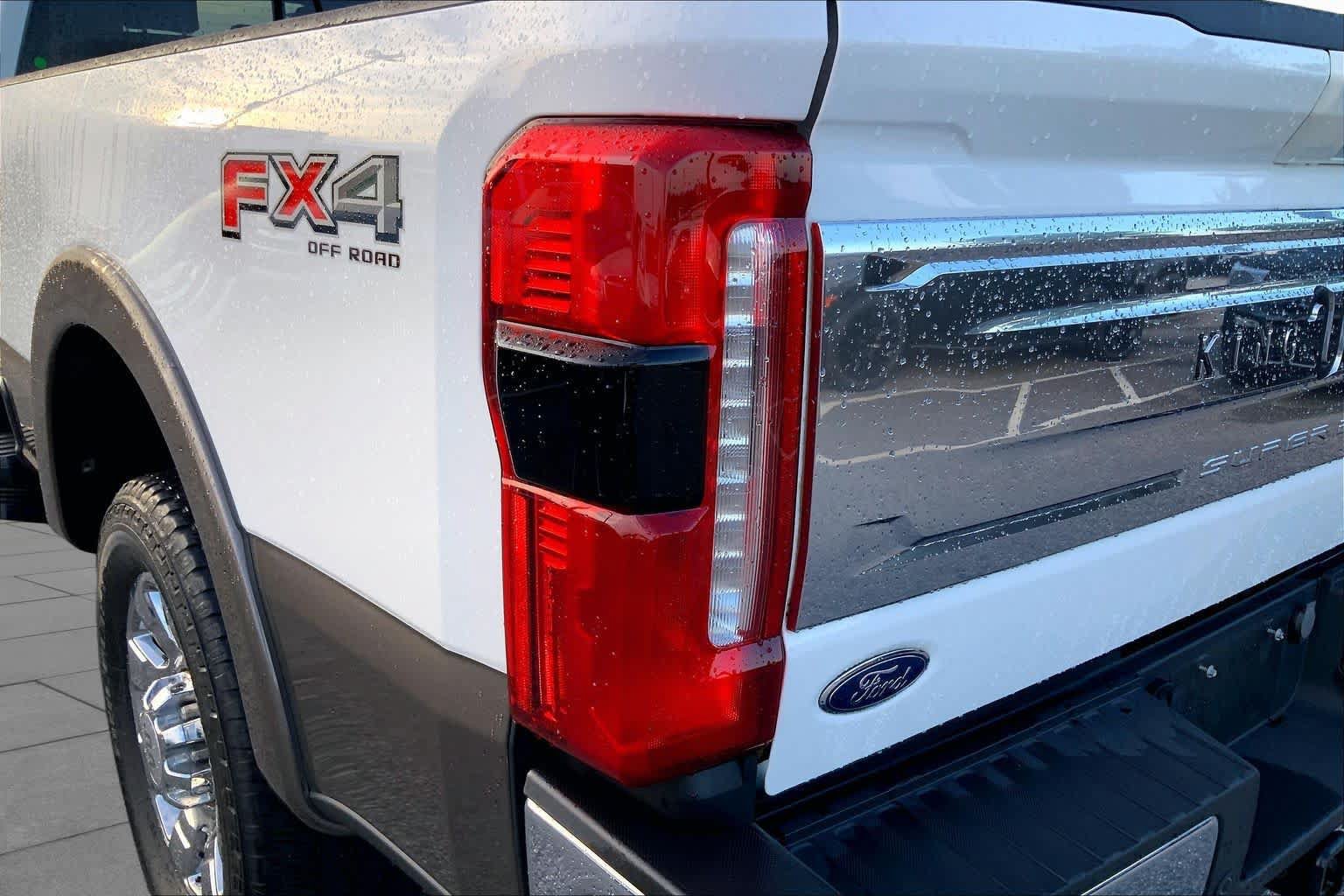 Used 2023 Ford F350 King Ranch w/ Chrome Package AWD/4WD image 27