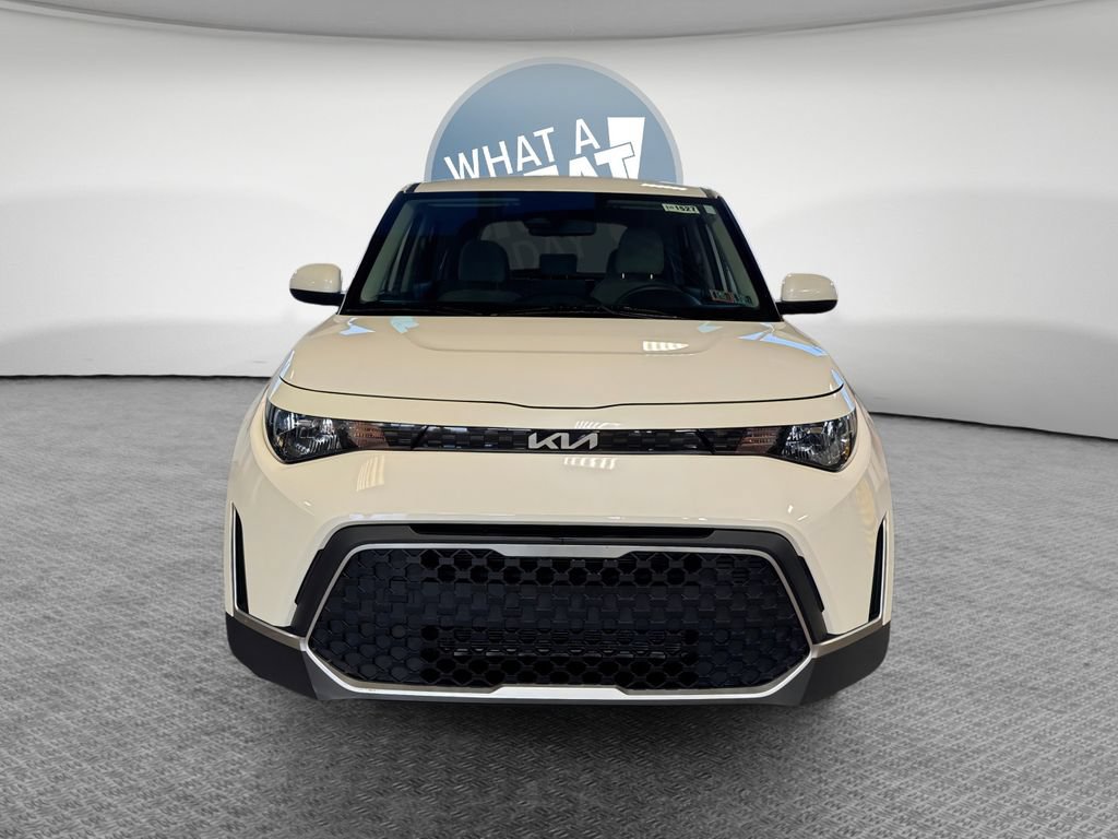 Certified 2024 Kia Soul LX FWD image 9