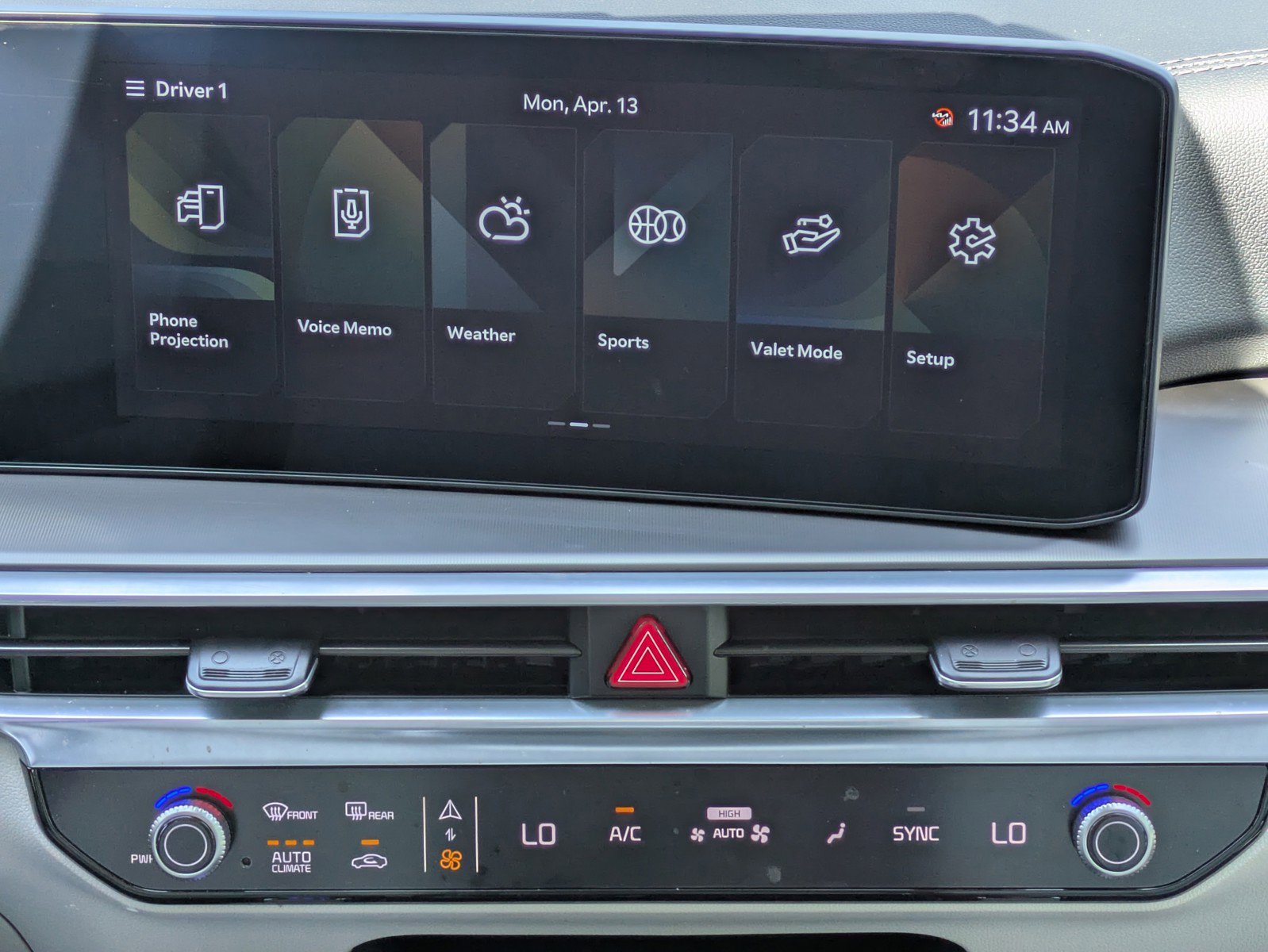 Certified 2025 Kia Sorento SX image 16