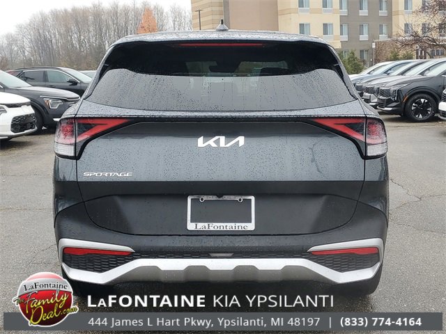 Certified 2025 Kia Sportage EX image 5