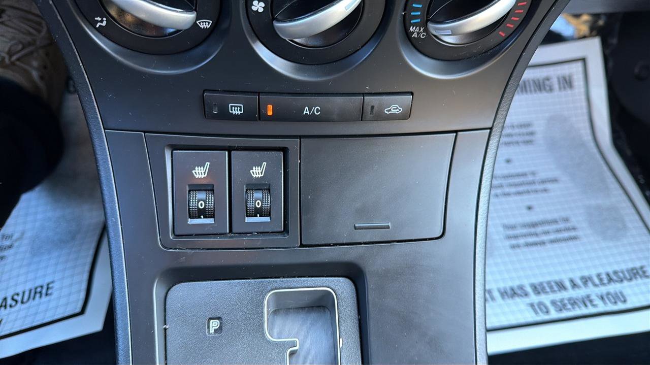 Used 2012 MAZDA MAZDA3 i Grand Touring image 24