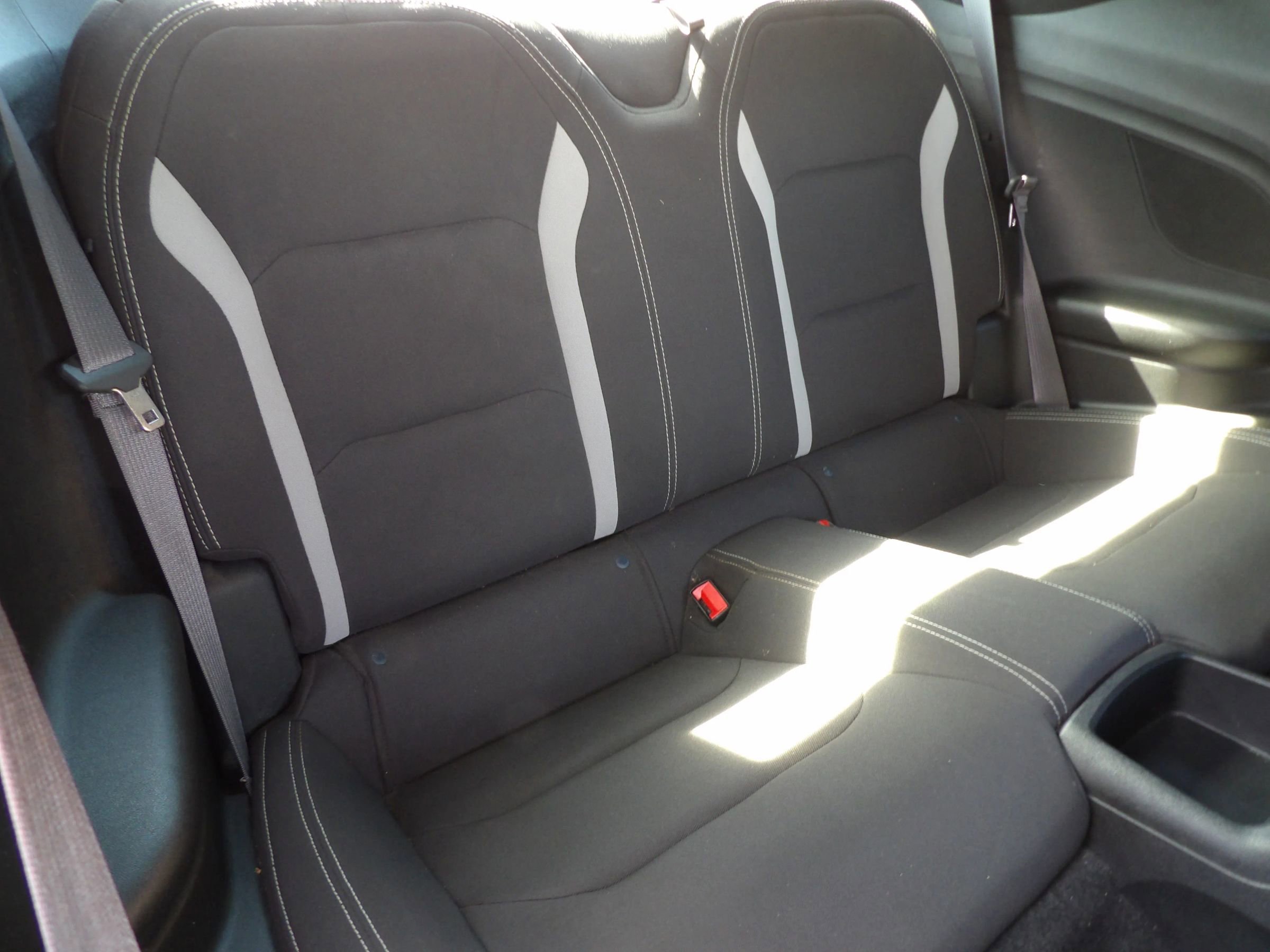 Used 2017 Chevrolet Camaro LT RWD image 14