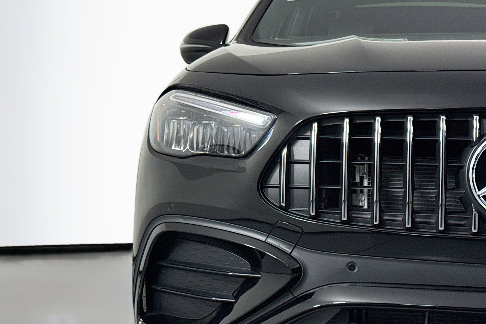 New 2026 Mercedes-Benz GLA 35 AMG 4MATIC image 13