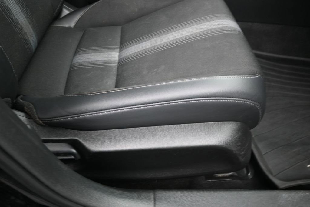 Used 2022 Honda Civic Sport image 10