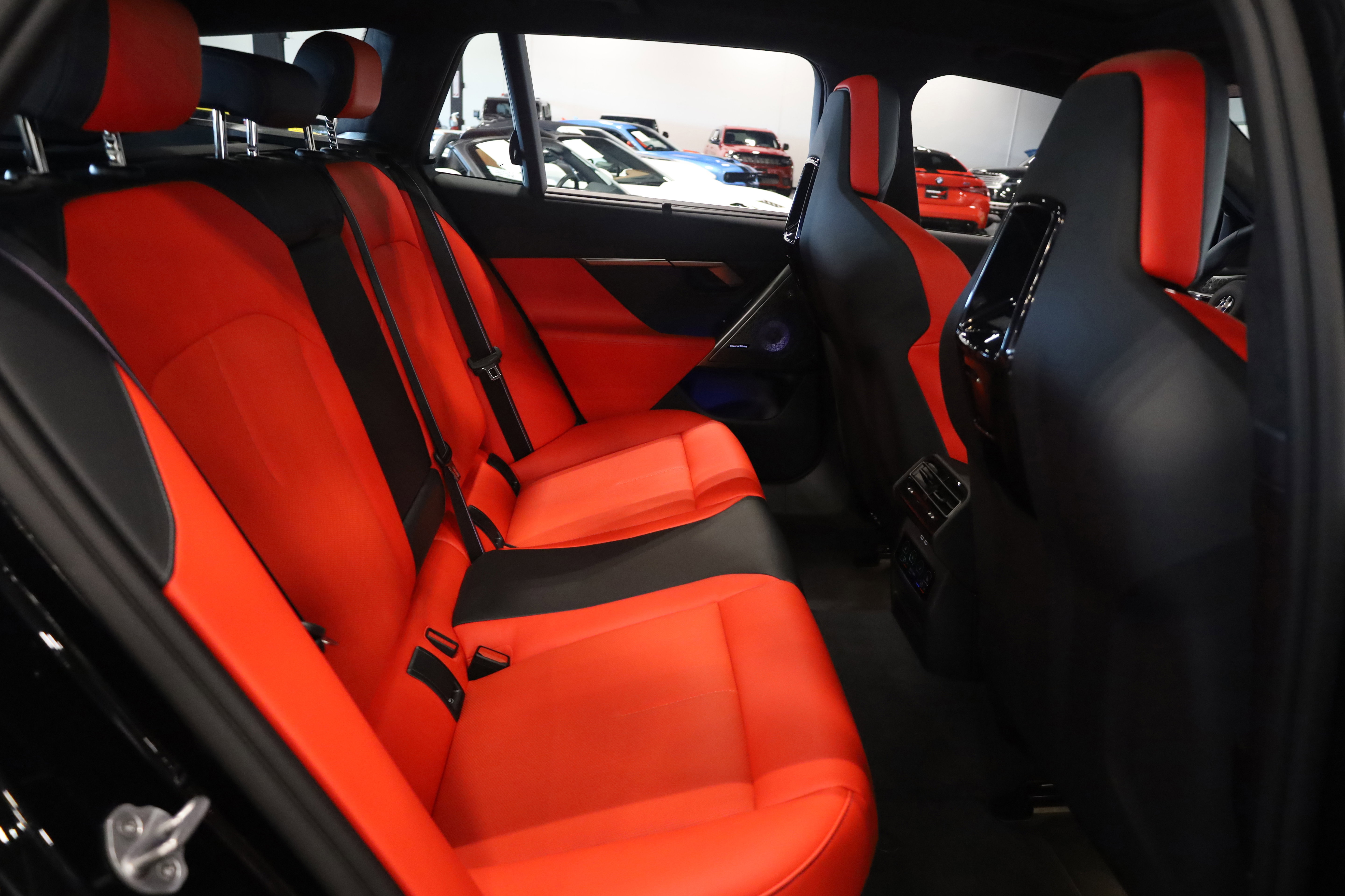 Used 2025 BMW M5 Touring w/ M Driver's Package image 35