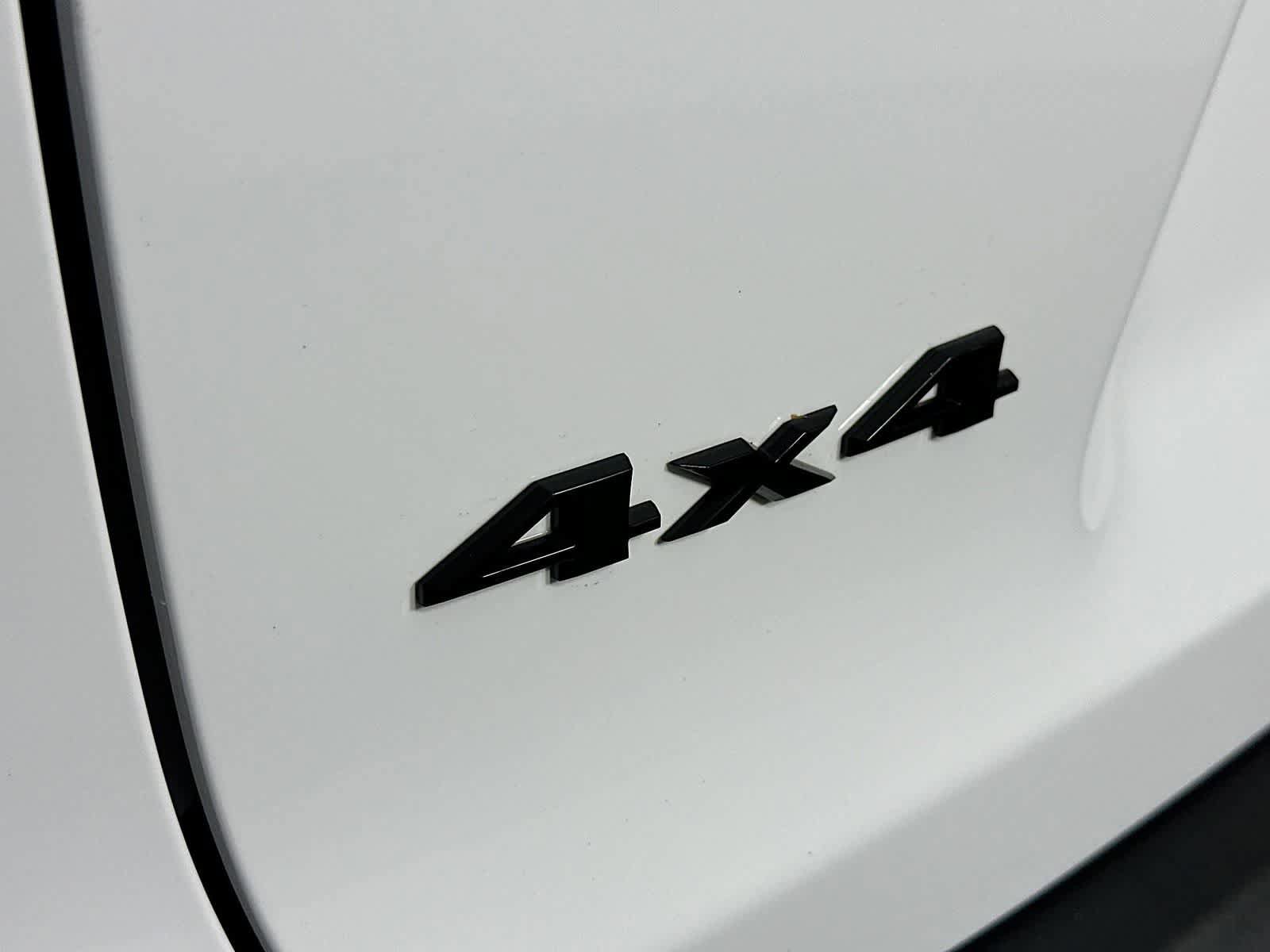 Used 2023 Jeep Cherokee Altitude Lux AWD/4WD image 7