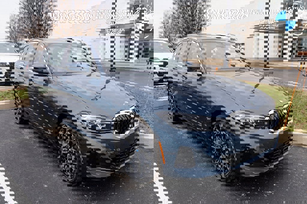 New 2026 BMW 330i xDrive Sedan w/ Premium Package